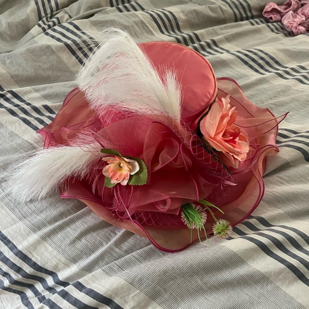Elegant Pink Floral Women's Hat